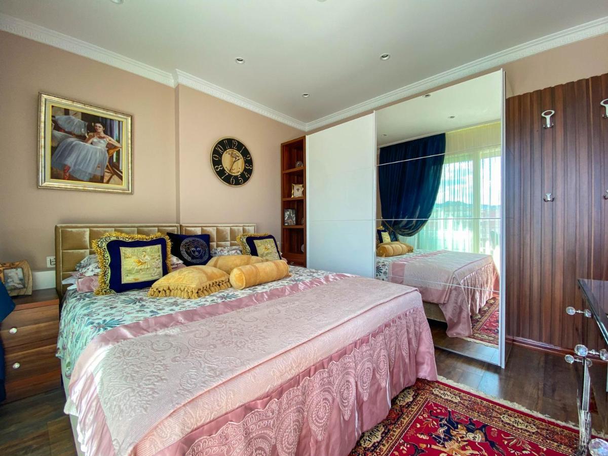 Top Luxury Tirana Exterior photo