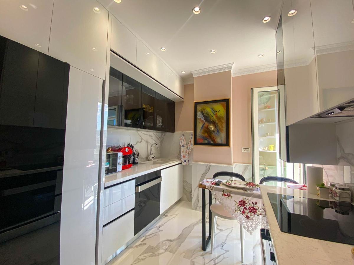 Top Luxury Tirana Exterior photo