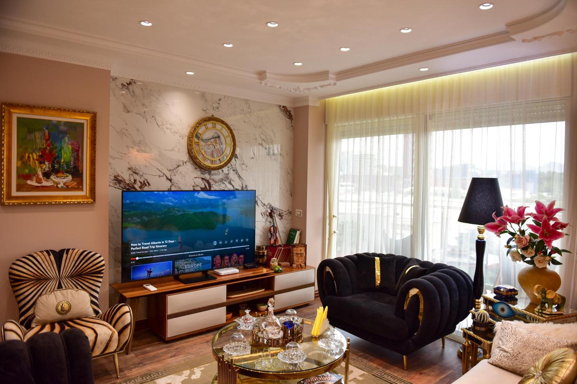 Top Luxury Tirana Exterior photo